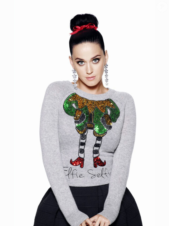 Katy Perry : sa campagne spéciale Noël pour H&M dévoilée! la collection Holiday sera disponible dans tous les magasins H&M à partir de la mi-novembre tandis qu'un clip publicitaire qu'elle a tourné à l'occasion des fêtes de fin d'année sera dévoilé en avant-première le 23 novembre 2015 sur le site h&m.com.