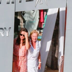 Pippa Middleton sort du Nikki Beach avec son frère James Middleton à Saint-Barthélemy, le 3 janvier 2016.