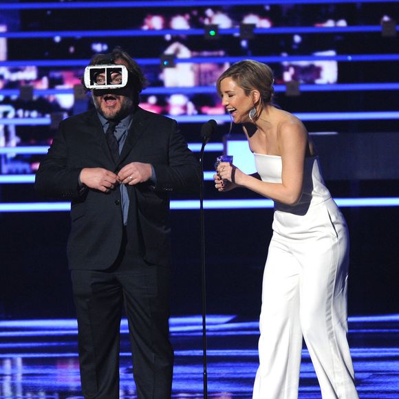 Jack Black et Kate Hudson sur la scène des People's Choice Awards à Los Angeles, le 6 janvier 2016