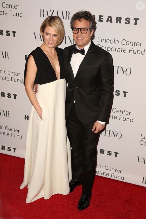 Sunrise Coigney et son mari Mark Ruffalo au gala de charité ‘An Evening Honoring Valentino' à New York, le 7 décembre 2015