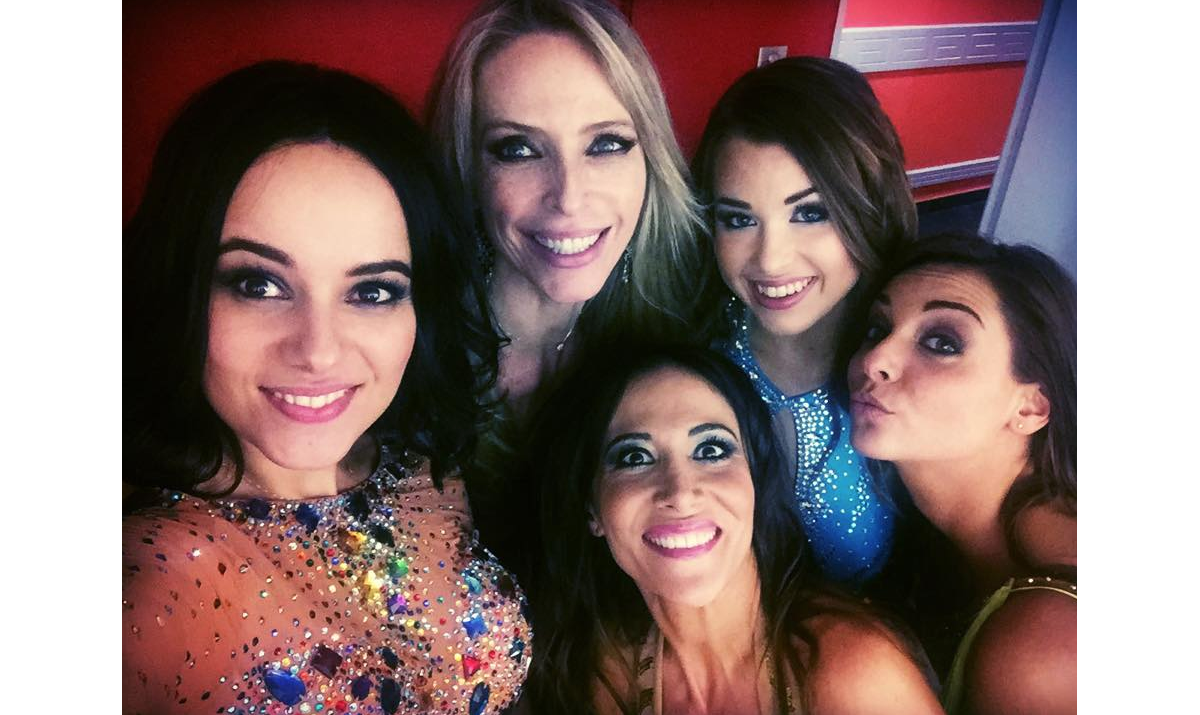 Vidéo Alizée Tonya Kinzinger Fabienne Carat Enjoyphoenix Et Priscilla Le 9 Janvier 2016 à 8007