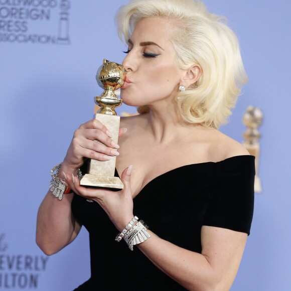 Lady Gaga - Press Room lors de la 73e cérémonie annuelle des Golden Globe Awards à Beverly Hills, le 10 janvier 2016.