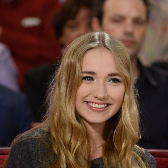 Chloé Jouannet (fille d' Alexandra Lamy) - Enregistrement de l'émission "Vivement Dimanche" à Paris le 19 mars 2014.