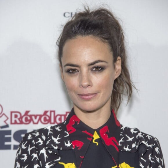 Bérénice Bejo - Soirée des Révélations César 2016 dans les salons de la maison Chaumet place Vendôme à Paris, le 11 janvier 2016.