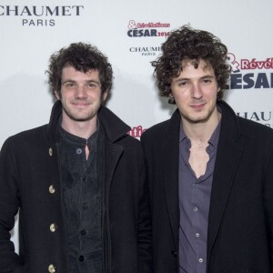 Félix Moati et Vincent Lacoste - Soirée des Révélations César 2016 dans les salons de la maison Chaumet place Vendôme à Paris, le 11 janvier 2016.