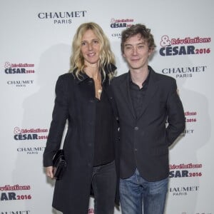 Sandrine Kiberlain et Swann Arlaud - Soirée des Révélations César 2016 dans les salons de la maison Chaumet place Vendôme à Paris, le 11 janvier 2016.