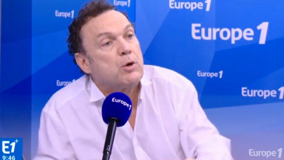 Julien Lepers : Profondément meurtri, Cyril Hanouna lui propose un job !