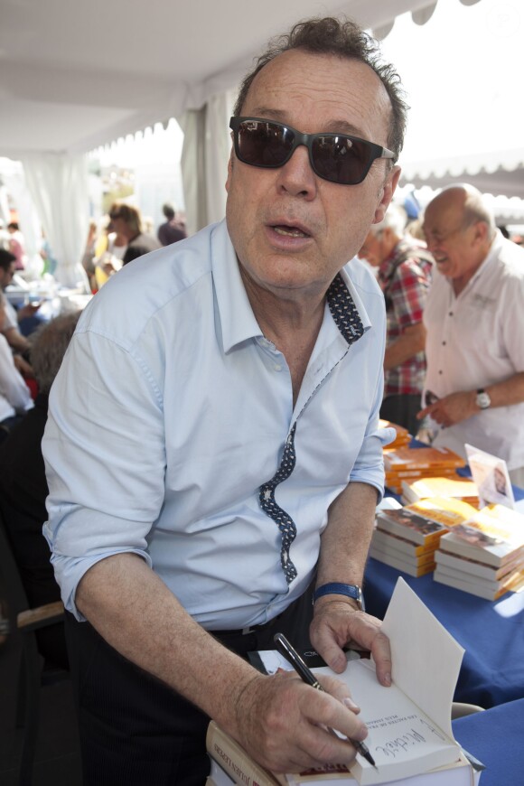 Julien Lepers - 20e édition du Salon du Livre de Nice, le 6 juin 2015.