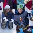 La princesse Ingrid Alexandra et son frère le prince Sverre Magnus - La famille royale de Norvège participe aux activités de sports d'hiver organisées devant le palais royal lors des festivités pour le 25ème anniversaire de règne du roi Harald de Norvège à Oslo, le 17 janvier 2016. 17/01/2016 - Oslo