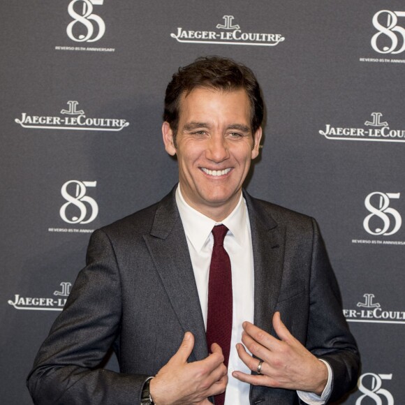 Clive Owen - Photocall du 85ème anniversaire de la montre Jaeger-LeCoultre Reverso à Genève le 18 janvier 2016