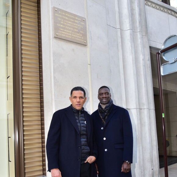 Exclusif - Roschdy Zem et Omar Sy ont inauguré la plaque commémorative pour Rafael Padilla (dit Le clown chocolat) à Paris le 20 janvier 2016