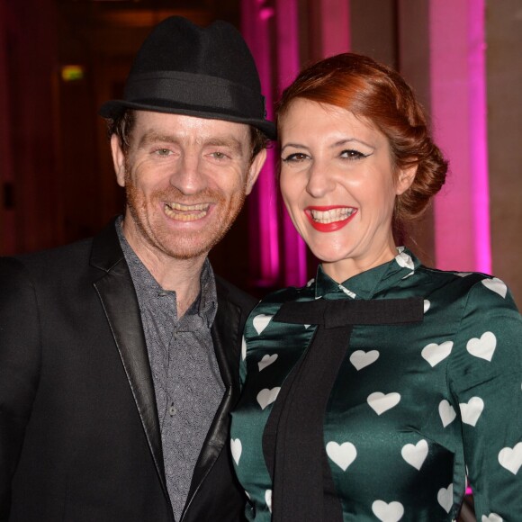 Mathias Malzieu (Dionysos) et sa compagne Rose Marie - Lancement du livre "Finger in the nose" par Sandra Lou pour lutter contre le cancer des enfants au Palais Brongniart à Paris, le 2 novembre 2015. ©Veeren Ramsamy/Bestimage