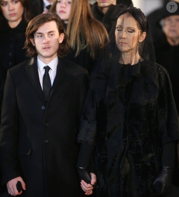 Céline Dion et son fils René-Charles Angélil - Sorties des obsèques nationales de René Angélil en la Basi­lique Notre-Dame de Montréal, le 22 janvier 2016.© Morgan Dessales/Bestimage