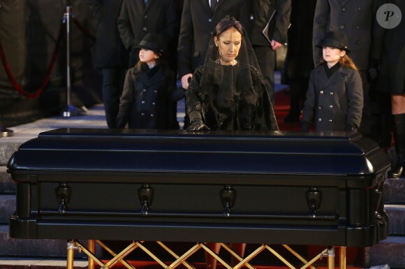 Céline Dion, ses enfants René-Charles Angélil, les jumeaux Nelson Angélil et Eddy Angélil - Sorties des obsèques nationales de René Angélil en la Basi­lique Notre-Dame de Montréal, le 22 janvier 2016.© Morgan Dessales/Bestimage