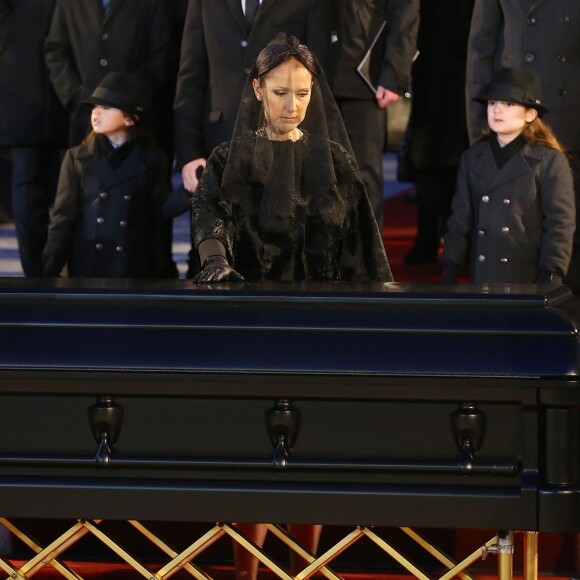Céline Dion, ses enfants René-Charles Angélil, les jumeaux Nelson Angélil et Eddy Angélil - Sorties des obsèques nationales de René Angélil en la Basi­lique Notre-Dame de Montréal, le 22 janvier 2016.© Morgan Dessales/Bestimage