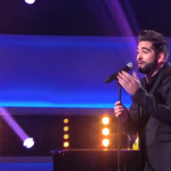 Kendji Girac, dans l'émission Le Grand Show du samedi 23 janvier 2016 sur France 2.