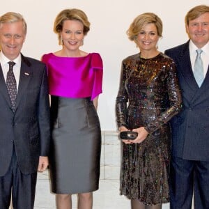 Le roi Philippe et la reine Mathilde de Belgique accueillaient le roi Willem-Alexander et la reine Maxima des Pays-Bas au Palais des beaux-arts de Bruxelles le 22 janvier 2016 pour un concert donné en l'honneur de la présidence néerlandaise de l'Union européenne.