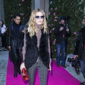 Olivia Palermo - Arrivées au défilé de mode Haute Couture Schiaparelli, printemps 2016, à Paris le 25 janvier 2016.