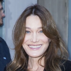 Carla Bruni-Sarkozy - Arrivées au défilé de mode Haute Couture Schiaparelli, printemps 2016, à Paris le 25 janvier 2016.