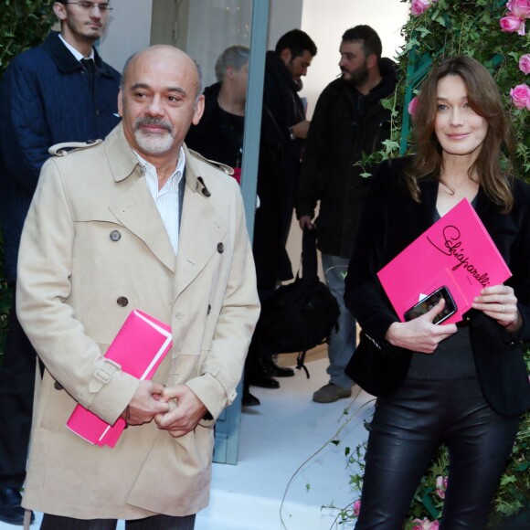 Christian Louboutin et Carla Bruni-Sarkozy - Sortie du défilé Haute Couture Schiaparelli Printemps 2016 à Paris, le 25 janvier 2016. ©CVS/Veeren/Bestimage