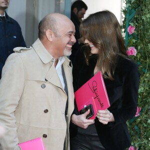 Christian Louboutin et Carla Bruni-Sarkozy - Sortie du défilé Haute Couture Schiaparelli Printemps 2016 à Paris, le 25 janvier 2016. ©CVS/Veeren/Bestimage