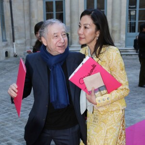 Jean Todt et sa compagne Michelle Yeoh - Sortie du défilé Haute Couture Schiaparelli Printemps 2016 à Paris, le 25 janvier 2016. ©CVS/Veeren/Bestimage