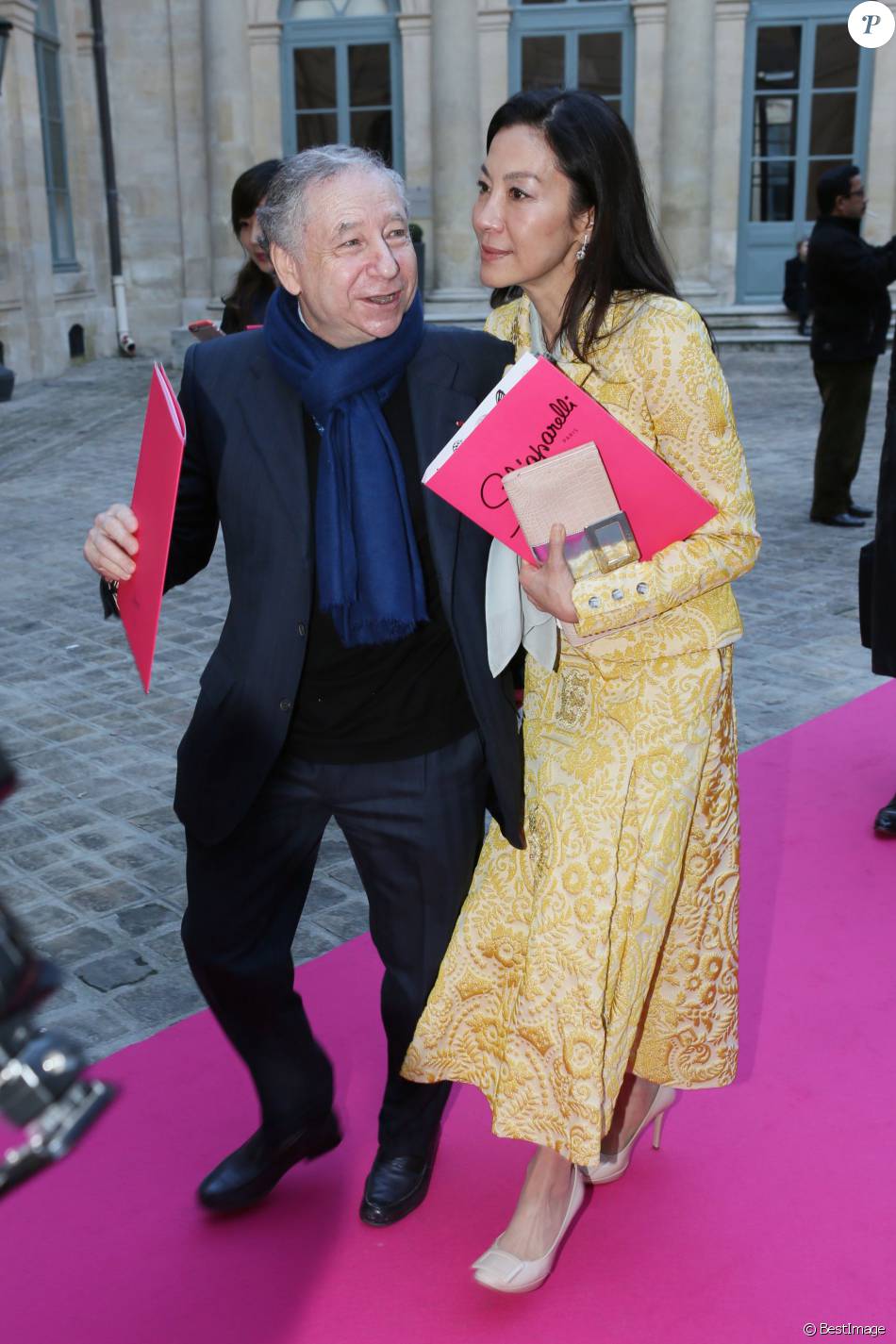 Jean Todt et sa compagne Michelle Yeoh - Sortie du défilé Haute Couture ...