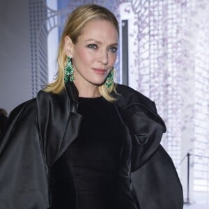 Uma Thurman - People au défilé Haute Couture Ralph & Russo Printemps-Eté 2016, au Pavillon Cambon, à Paris, le 25 janvier 2016.