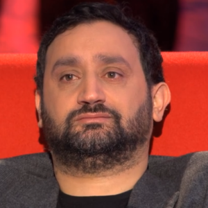 Cyril Hanouna fond en larmes en évoquant sa grand-mère. Extrait de l'émission "Le Divan", présentée par Marc-Olivier Fogiel sur France 3 et diffusée le 9 février prochain.