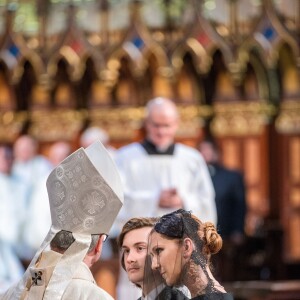 Céline Dion, son fils René-Charles aux obsèques nationales de René Angélil en la Basi­lique Notre-Dame de Montréal, le 22 janvier 2016 © Olivier Samson Arcand / OSAIMAGES / FEELING