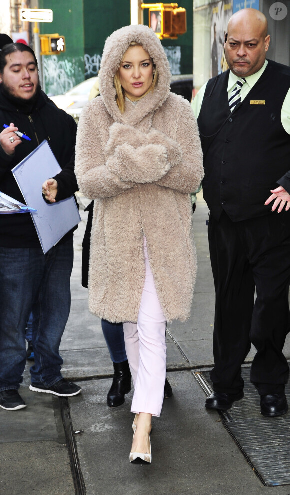 Kate Hudson dans les rues de New York, le 26 janvier 2016.
