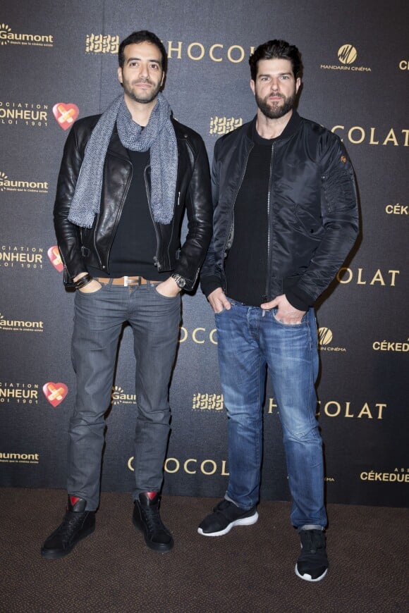 Olivier Barthelemy et Tarek Boudali - Avant-première du film "Chocolat" au Gaumont Champs-Elysées Marignan à Paris, le 1er février 2016. © Olivier Borde/Bestimage