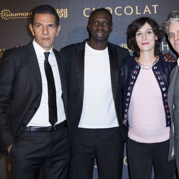 Roschdy Zem, Omar Sy, Clotilde Hesme enceinte, James Thierrée - Avant-première du film "Chocolat" au Gaumont Champs-Elysées Marignan à Paris, le 1er février 2016. © Olivier Borde/Bestimage