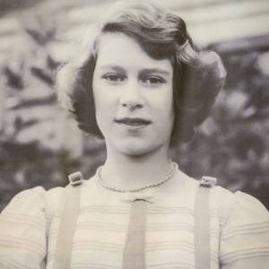 Photo de la reine Elizabeth II en 1939 par le Canadien Lawrence Audrain, propriété de Simon Barnes. Directeur de l'association Send a Cow, celui-ci a montré l'image au prince Charles lors de sa venue à Bath le 1er février 2016.