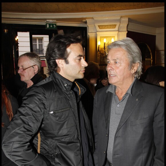 Exclusif - Anthony Delon et son père - Hommage à Jean-Claude Brialy le 31 mai 2010