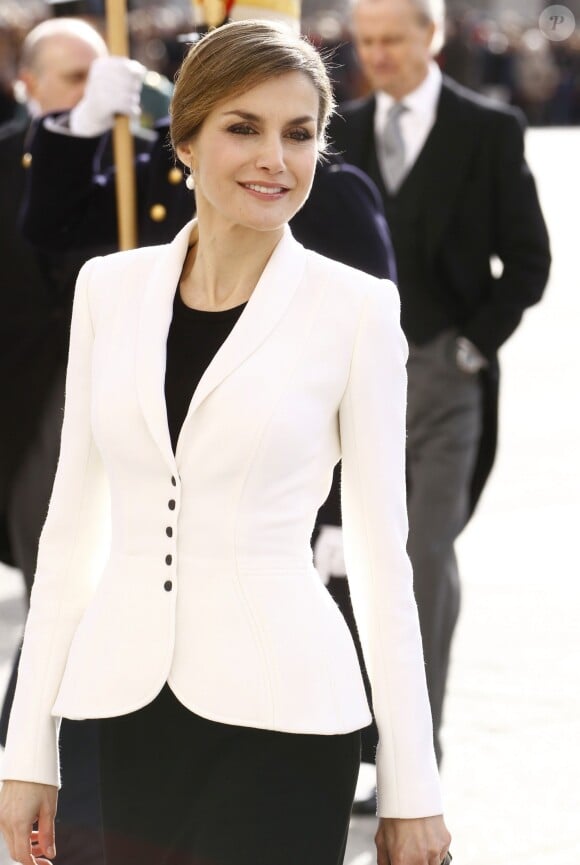La reine Letizia d'Espagne au palais à Madrid le 6 janvier 2016.