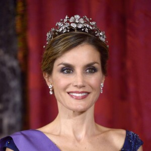 La reine Letizia d'Espagne lors du dîner de gala en l'honneur du président du Pérou au palais royal à Madrid en Espagne le 7 juillet 2015.