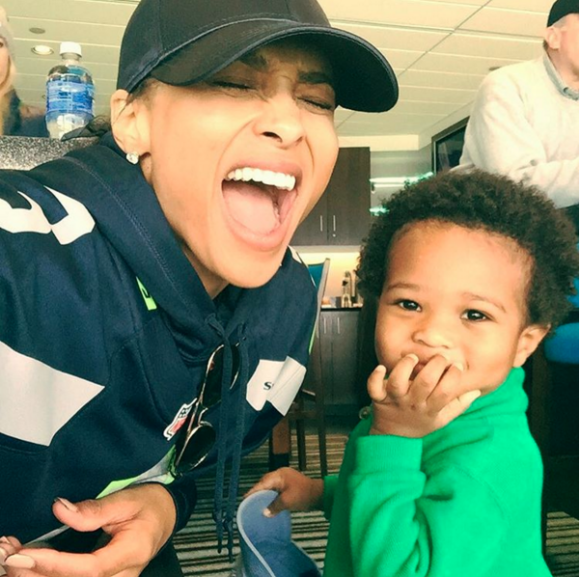 Ciara et son fils Future. Photo publiée le 17 janvier 2016.