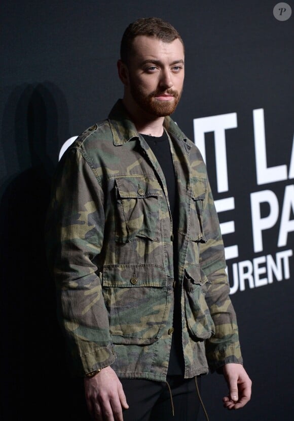 Sam Smith assiste au défilé "Saint Laurent at the Palladium" à l'Hollywood Palladium. Los Angeles, le 10 février 2016.