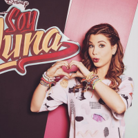 EnjoyPhoenix devient animatrice télé !