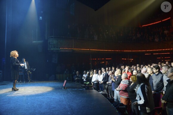 Exclusif - Concert de Régine au théâtre des Folies Bergère à Paris le 14 février 2016. ©Coadic Guirec/Bestimage