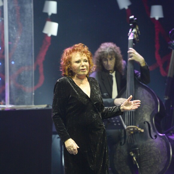 Exclusif - Concert de Régine au théâtre des Folies Bergère à Paris le 14 février 2016. ©Coadic Guirec/Bestimage