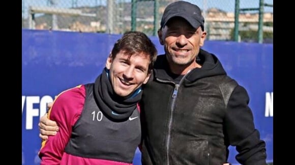 Lionel Messi : Face à Eros Ramazzotti, la star du Barça réussit un défi fou