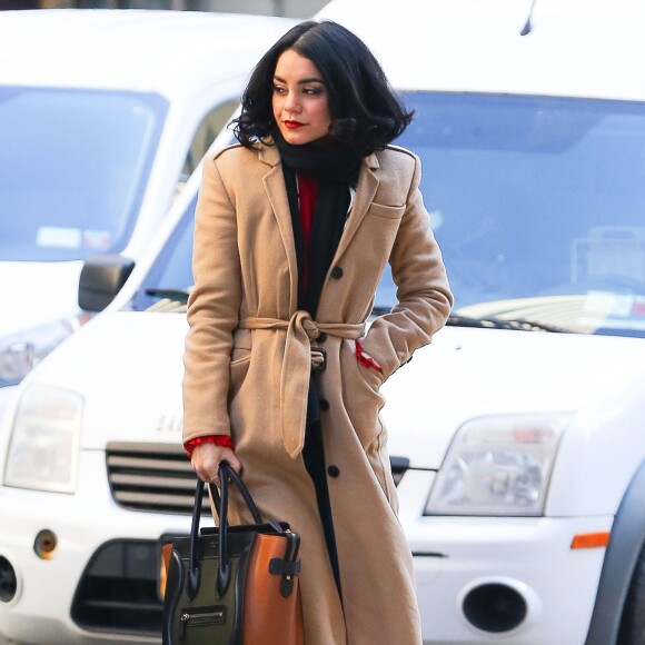 Vanessa Hudgens se rend sur le plateau de l'émission "Live With Kelly And Michael" à New York, le 19 janvier 2016.