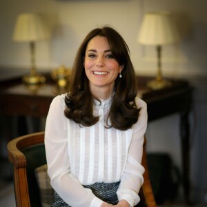 Kate Middleton en rédactrice en chef d'un jour du Huffington Post UK à Kensington Palace le 17 février 2016