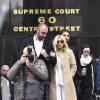 La chanteuse Kesha quitte la cour de New York après son audition dans l'affaire qui l'oppose à Dr Luke, le 19 février 2016. Sony empêche Kesha de changer de maison de disque et veut l'obliger à faire les 3 prochains albums avec Dr. Luke, comme l'exige son contrat, alors que la chanteuse prétend que l'homme l'a agressée sexuellement.19/02/2016 - New York