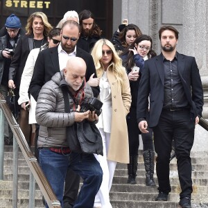 La chanteuse Kesha quitte la cour de New York après son audition dans l'affaire qui l'oppose à Dr Luke, le 19 février 2016. Sony empêche Kesha de changer de maison de disque et veut l'obliger à faire les 3 prochains albums avec Dr. Luke, comme l'exige son contrat, alors que la chanteuse prétend que l'homme l'a agressée sexuellement.19/02/2016 - New York