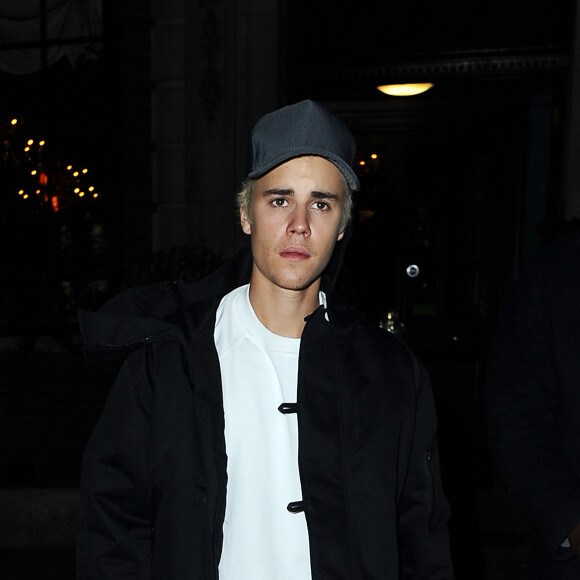 Justin Bieber en route pour les répétitions des Brit Awards, à Londres le 23 février 2016