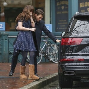 Dakota Johnson, Jamie Dornan et Max Martini sur le tournage de 'Fifty Shades Darker' à Vancouver, le 1er mars 2016