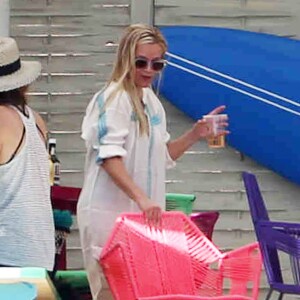 Exclusif - Reese Witherspoon profitent de jolies vacances à Cabo San Lucas au Mexique, le 2 mars 2016